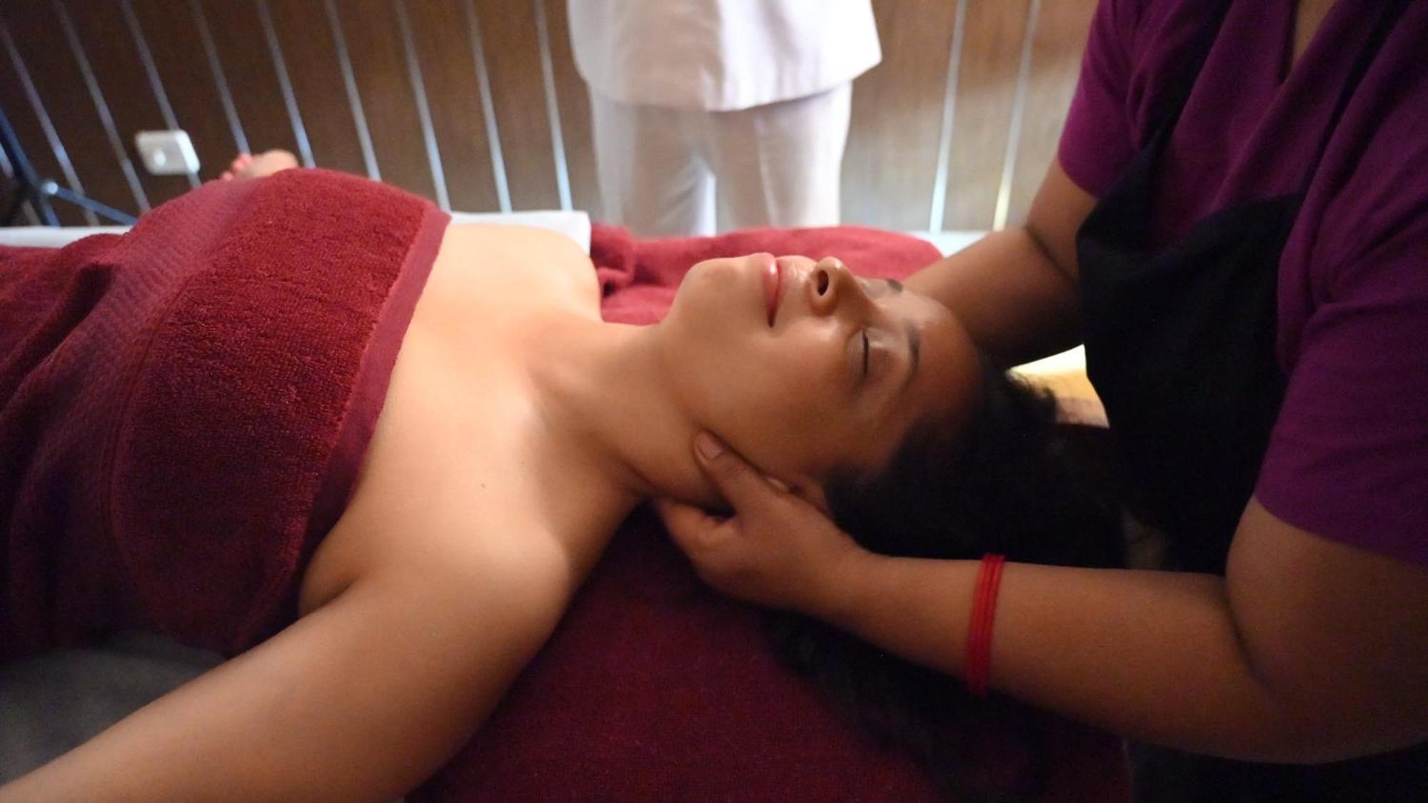 Ayurveda Bhavan Rishikesh Bagian luar foto