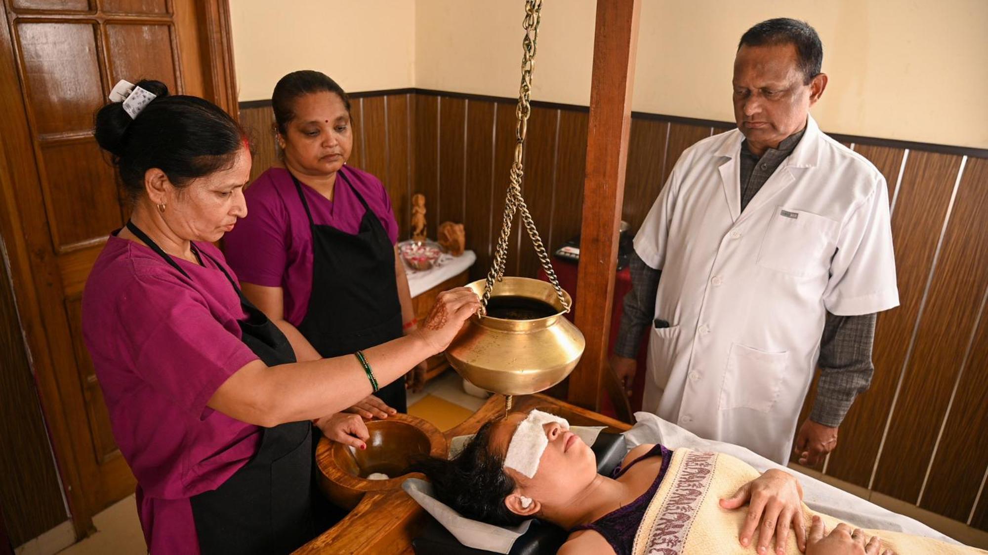 Ayurveda Bhavan Rishikesh Bagian luar foto
