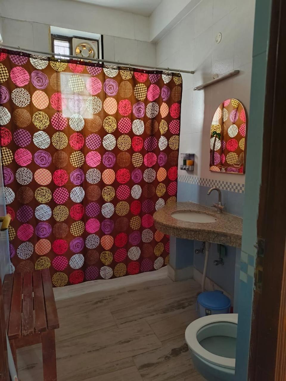 Ayurveda Bhavan Rishikesh Bagian luar foto